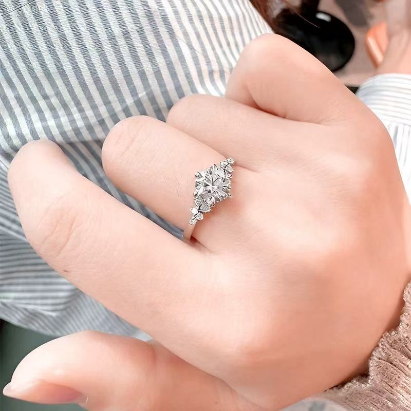 Jewelry engraving link