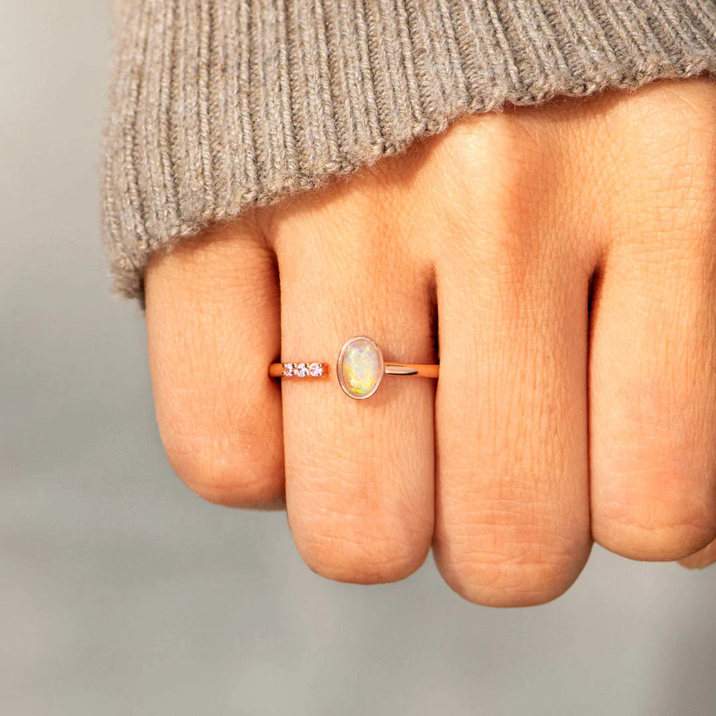Best Mom Oval Opal Ring