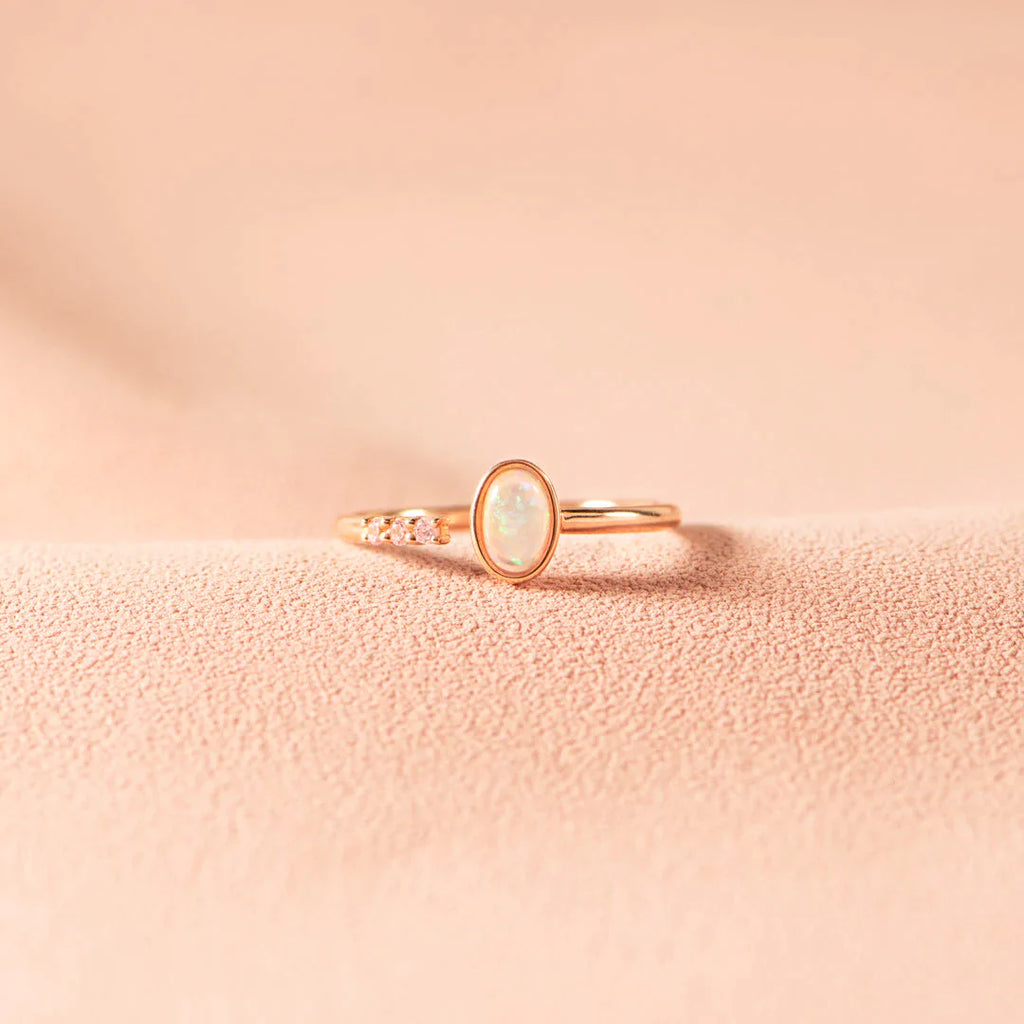 Best Mom Oval Opal Ring